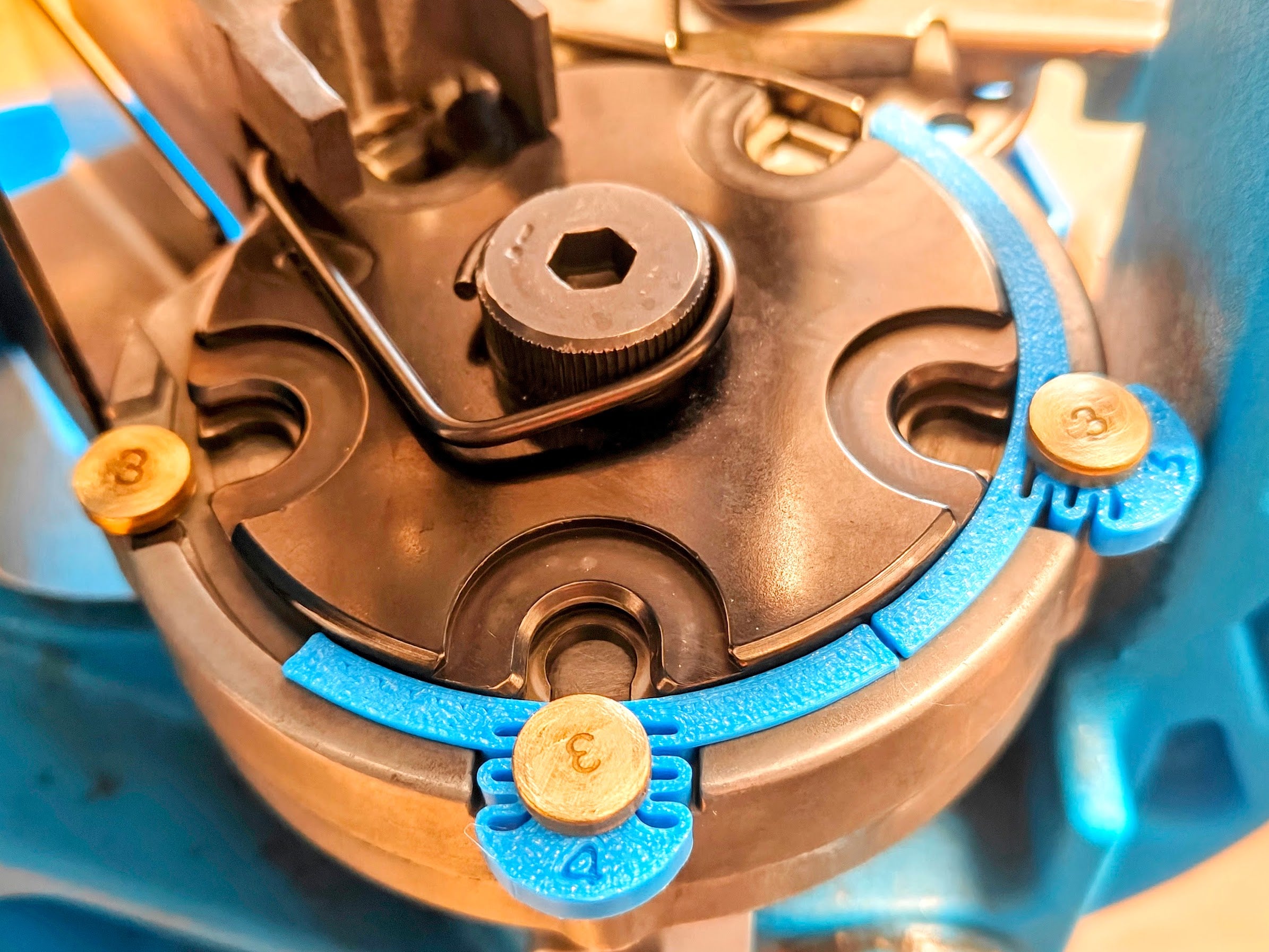 Case stabilizer for Dillon 650 & 750